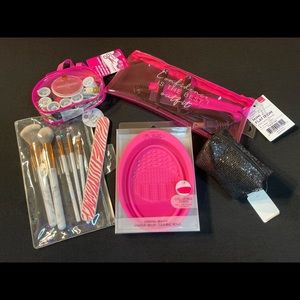 Beauty Accessories Bundle Pink